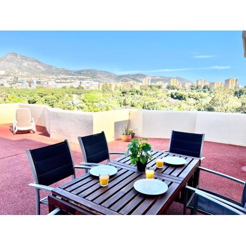 Apartment Large Terrace Sea & Mountain Benalbeach