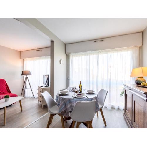 Apartment Le Maxime-2 by Interhome