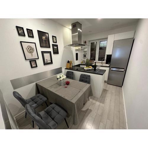 Apartment Leo