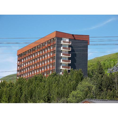 Apartment Les Lauzes A1 by Interhome