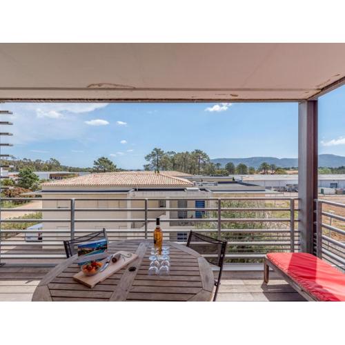 Apartment Les terrasses di Fiori by Interhome