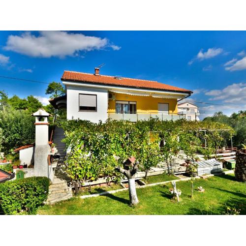 Apartment Lidija by Interhome