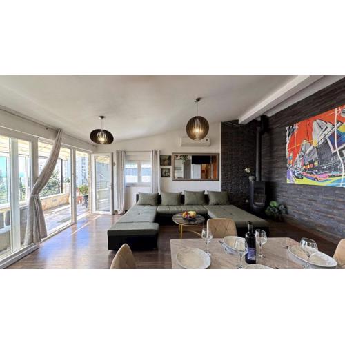 Apartment LIV - private parking and terrace
