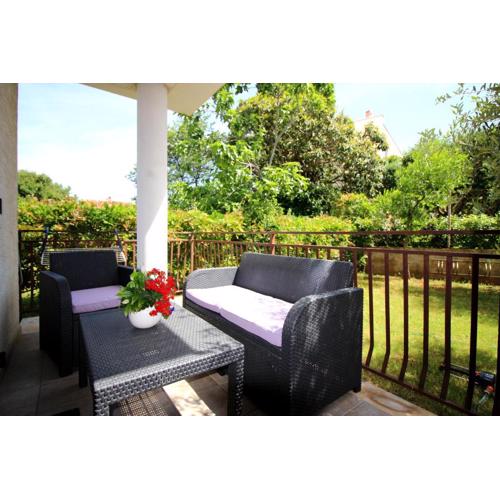 Apartment Livija near the beach