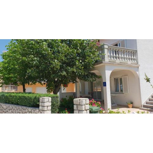 Apartment Ljiljana