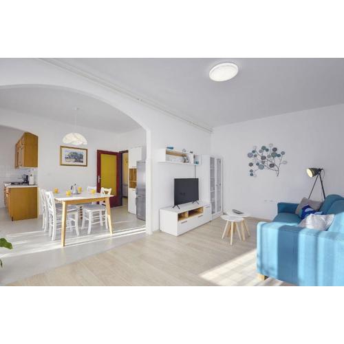 Apartment Ljuba