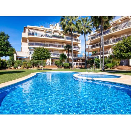 Apartment Los Aticos by Interhome