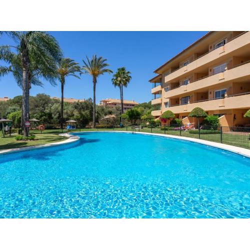 Apartment Los patios de Santa Maria by Interhome