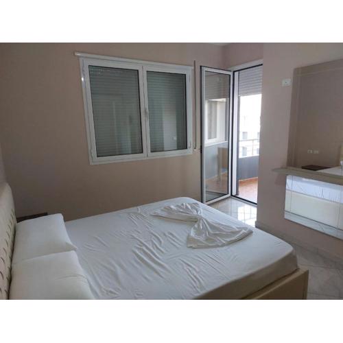 Apartment Lungomare Vlore 2A