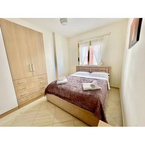 APARTMENT LUNGOMARE