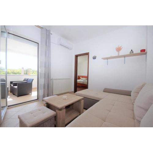 Apartment Maja