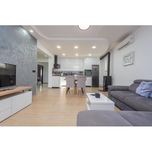 Apartment Marina