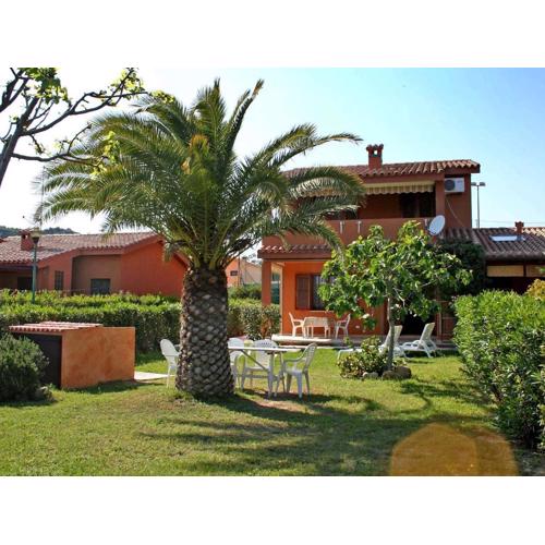 Apartment Marrone-7 by Interhome