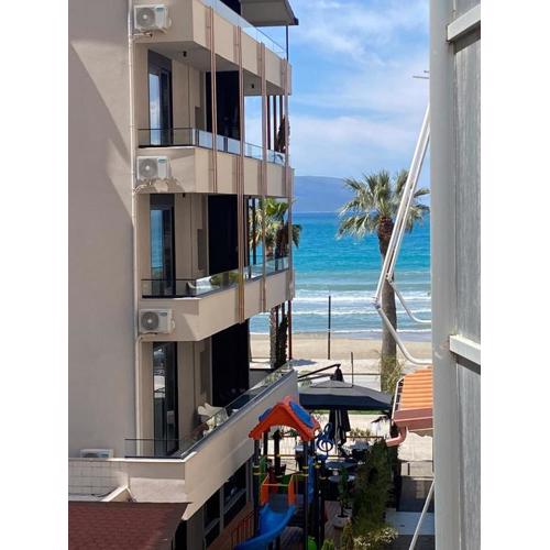 Apartment me qera Lungomare Vlore Medem1