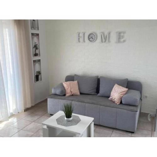 Apartment Megi - Two Bedroom Apartment with Balcony and Sea View