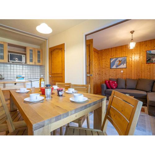 Apartment Mélèzes 66 by Interhome