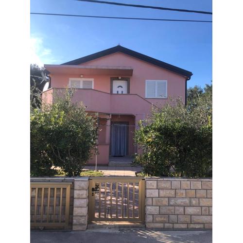 Apartment Milka Vir