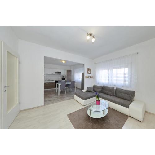 Apartment Mirela