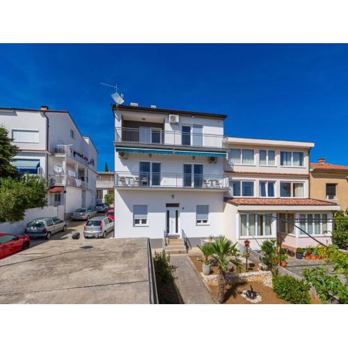 Apartment MLADEN