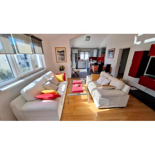 Apartment More