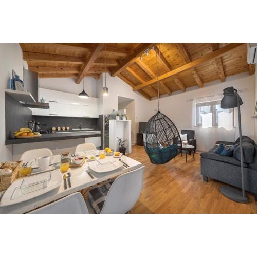 Apartment NALA - detached house, walk to beach