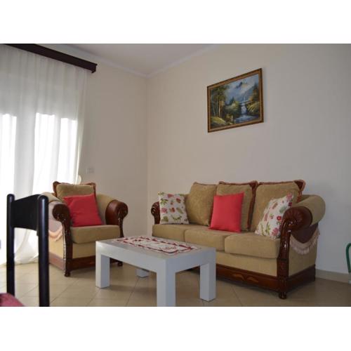 Apartment Near the Promenade & Port