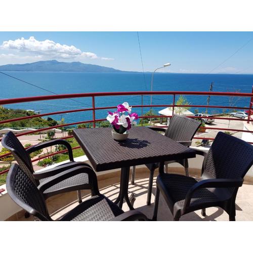 apartment of beautiful dreams over the sea