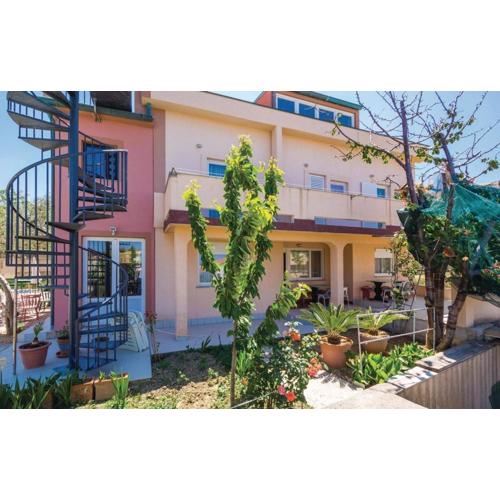 Apartment Olive House Rab