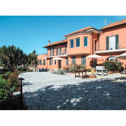 Apartment Orange - SLR353 by Interhome