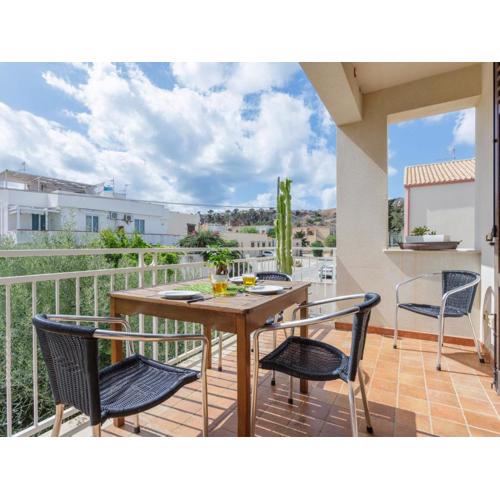 Apartment Palma Gaia by Interhome