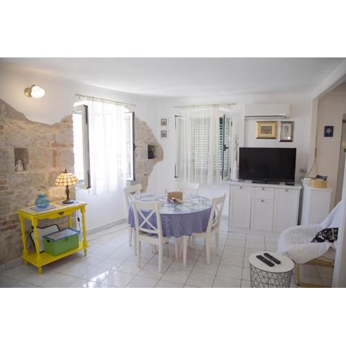 Apartment Pina