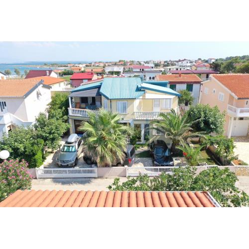 Apartment Plavo Sidro