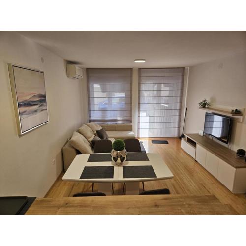 Apartment Pula Hills