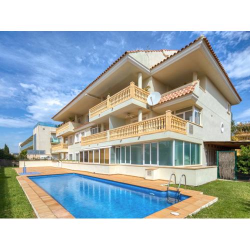 Apartment Residencial Roma by Interhome