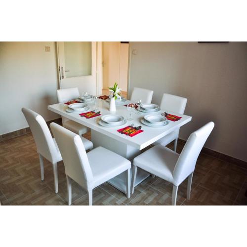 Apartment Rezo