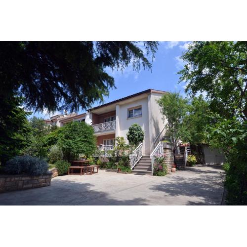 Apartment Rojnic