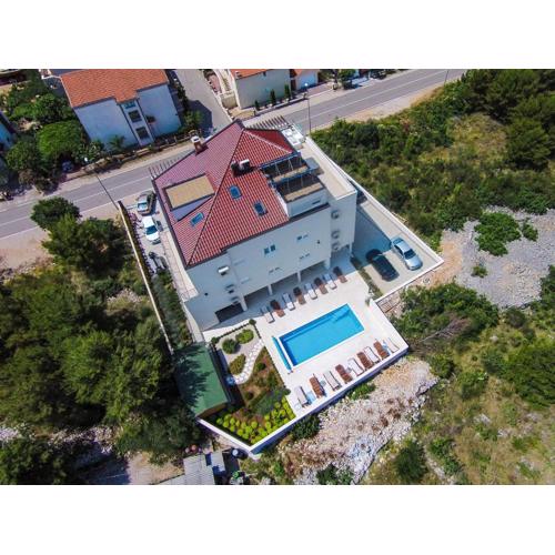 Apartment Royal II