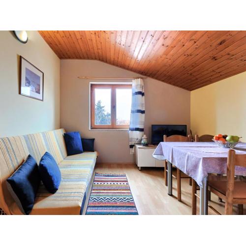 Apartment Ruža 2 by Interhome