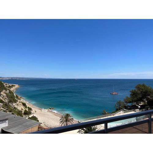 Apartment Salou with a spectacular view of the sea