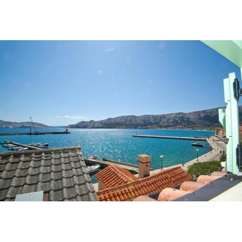 Apartment Sanjin with Sea View