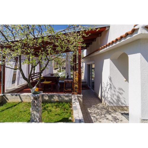 Apartment Sarar Crikvenica