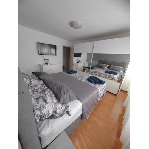 Apartment Sea Queen Split
