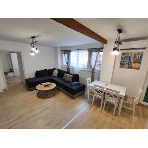 Apartment Seafront Luna Zadar
