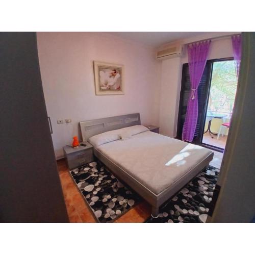 Apartment Seaview Golem Devi