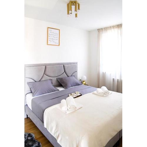 Apartment Stefani Zadar - Balcony & Free Private Garage Parking
