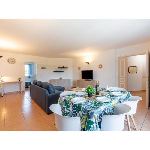 Apartment Terre du Soleil-1 by Interhome