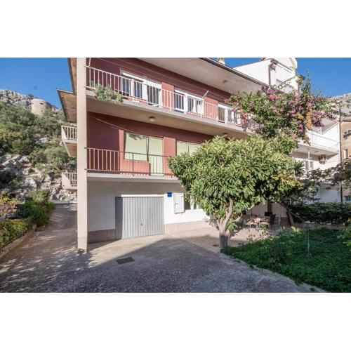 Apartment Tom