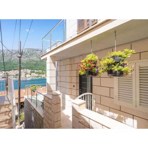 Apartment Tomic