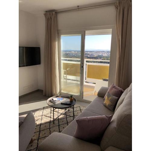 Apartment Torre de Andalucia with magnificent view