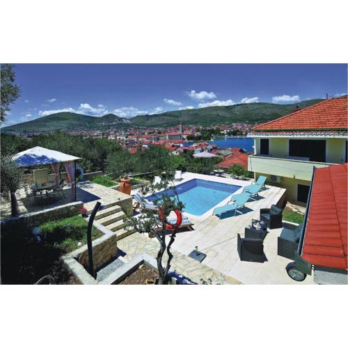 Apartment Trogir With Sea View 05